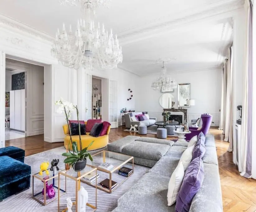 Luxe 16 Paříž