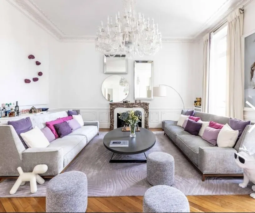 Luxe 16 Paříž